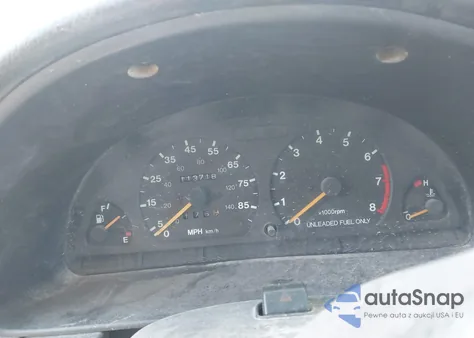 1996 Geo Tracker z USA, uszkodzony, nr VIN 2CNBJ1863T6941857